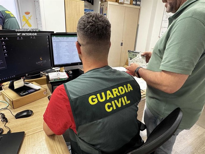 La Guardia Civil alerta de una campaña de ciber-estafas dirigidas a ayuntamientos y empresas riojanas