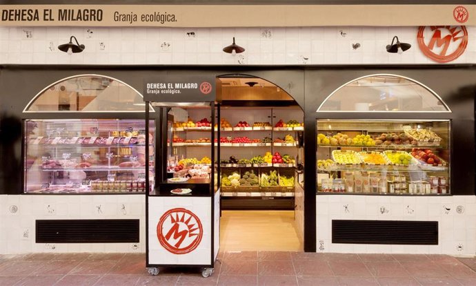 Dehesa El Milagro crece en España con la apertura de su primera tienda propia en Madrid