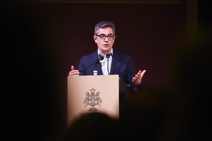 El ministro de la Presidencia, Justicia y Relaciones con las Cortes, Félix Bolaños, interviene en 'Los Desayunos del Ateneo', en el Ateneo de Madrid, a 7 de julio de 2025, en Madrid (España).