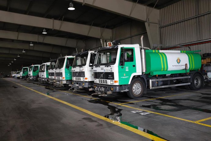 Archivo - Taller del Servicio de Limpieza del Ayuntamiento de Valladolid.