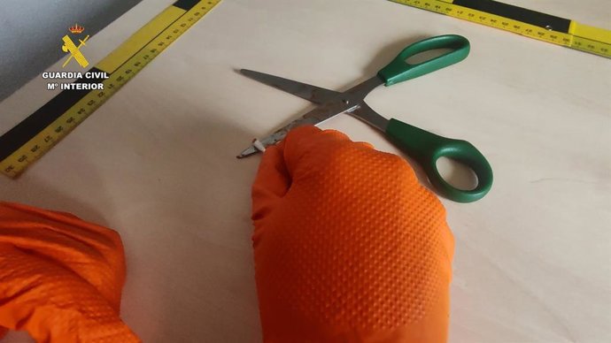 Material intervingut als detinguts a Nàquera