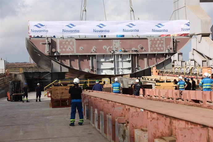 Archivo - Puesta de quilla del patrullero de altura para la Marina Real de Marruecos hecho en Navantia San Fernando.