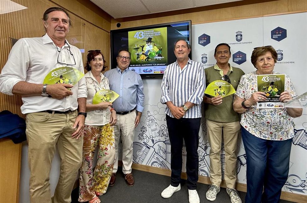 Presentación del 43 Festival Internacional de Folclore Ciudad Real.