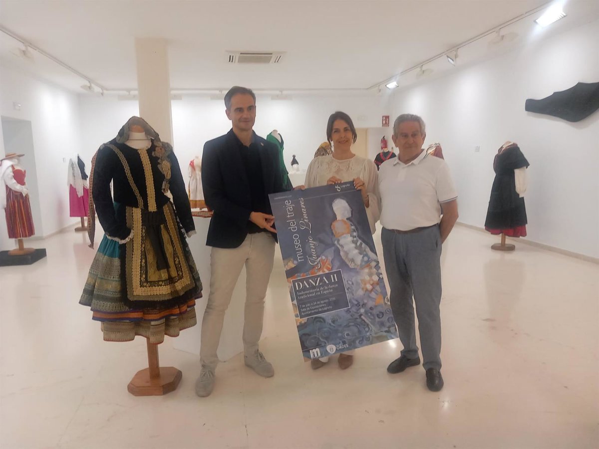 Una exposición recorre la cultura, historia y tradiciones de España a través de sus  indumentarias  más reconocidas
