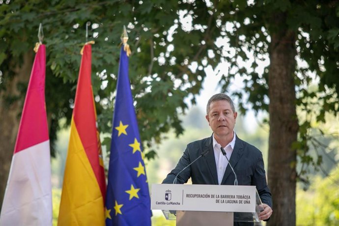 El presidente de Castilla-La Mancha, Emiliano García-Page, en Uña.