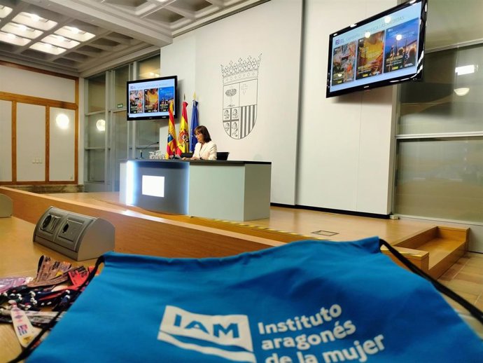 La campaña ha sido presentada por la directora del IAM.