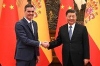 La mayoría de españoles no percibe riesgos en un acercamiento a China mientras cae la simpatía por EEUU