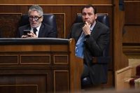 Puente afea el "talante democrático nulo" de Page y le ve "en la más absoluta de las minorías" dentro del PSOE