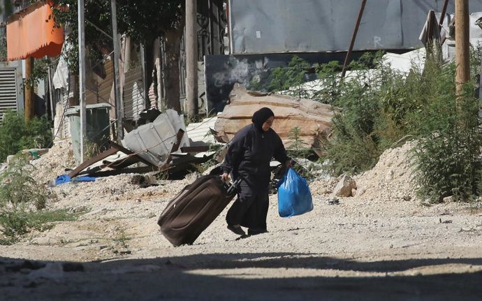 Imagem de arquivo de uma mulher em Tulkarem, na Cisjordânia.