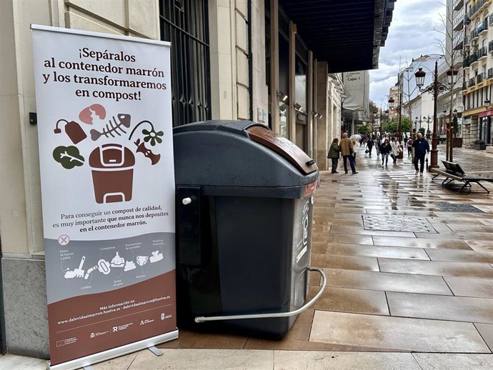 Contenedor marrón en Huelva.