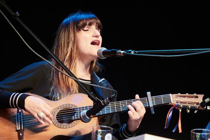 Archivo - La cantante Rozalén.