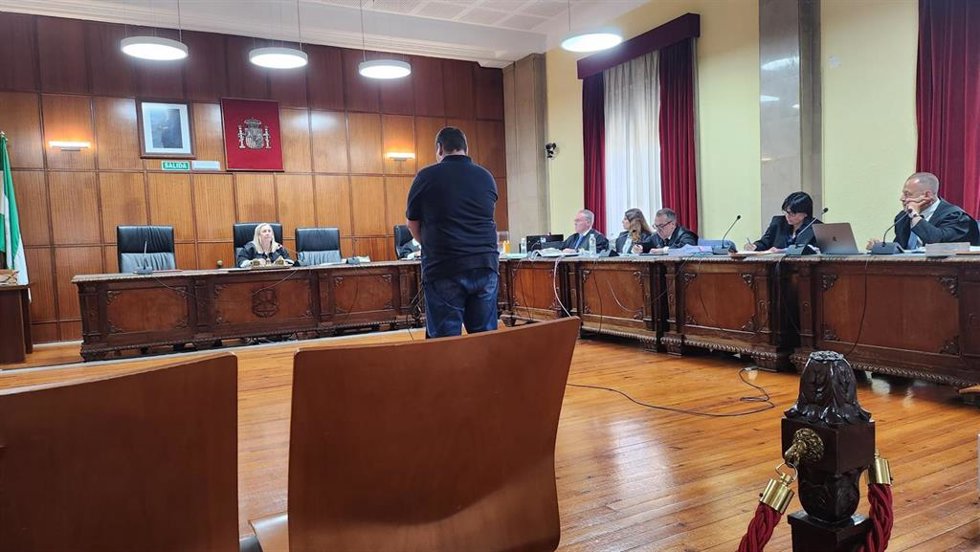 El acusado durante su declaración ante el jurado