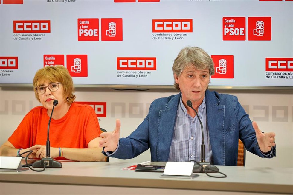 Carlos Martínez en la rueda de prensa ofrecida este lunes en la sede de CCOO