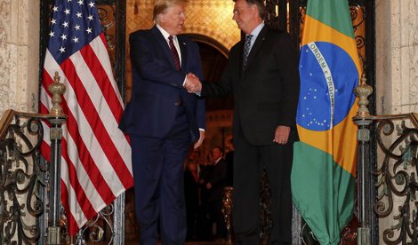 Política