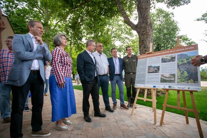 Castilla-La Mancha restaura la cascada de la Laguna de Uña en el Parque Natural de la Serranía de Cuenca