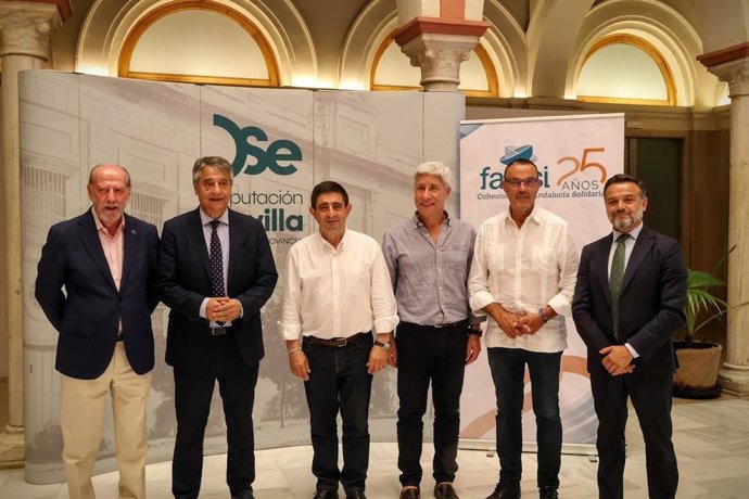 Reonocimiento a los presidentes de Famsi en su 25 aniversario