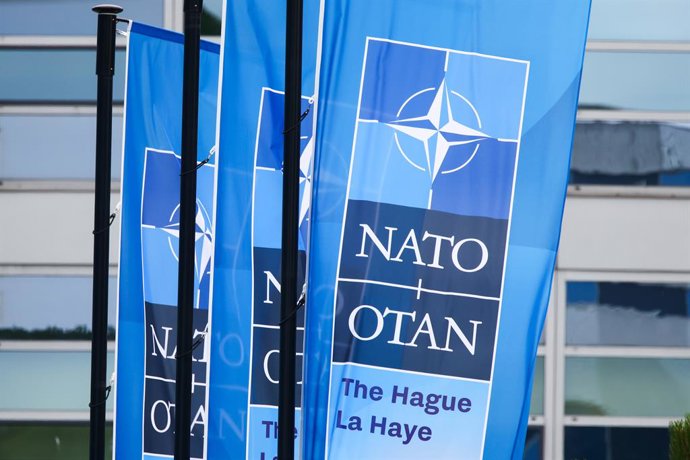 24 de junho de 2025, Haia, Holanda: Bandeiras da OTAN durante a 76ª Cúpula da OTAN no Fórum Mundial em Haia, Holanda, em 24 de junho de 2025.