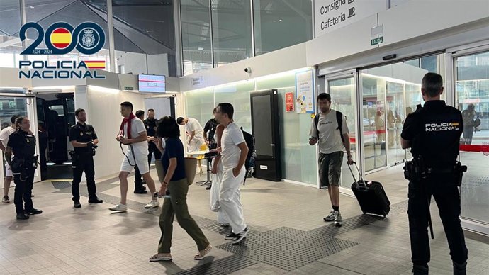 La Policía Nacional refuerza el control y la seguridad en los desplazamientos desde Logroño a San Fermín