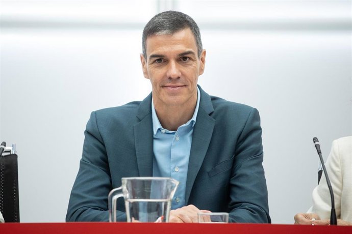 El presidente del Gobierno, Pedro Sánchez, preside la reunión de la Comisión Ejecutiva Federal en la sede de Ferraz, a 7 de julio de 2025, en Madrid (España).