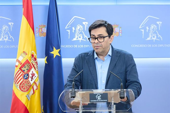 El secretario cuarto de la Mesa del Congreso y diputado de Podemos, Gerardo Pisarello, 