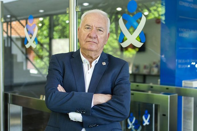 Archivo - Arquivo - O presidente do Conselho Geral de Enfermagem da Espanha e do Conselho de Enfermagem da Andaluzia, Florentino Pérez Raya, em uma foto de arquivo.