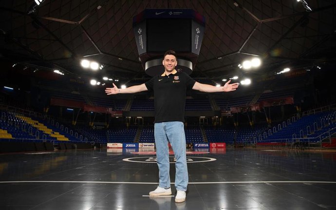 El ala Pol Pacheco firma con el Barça hasta 2027