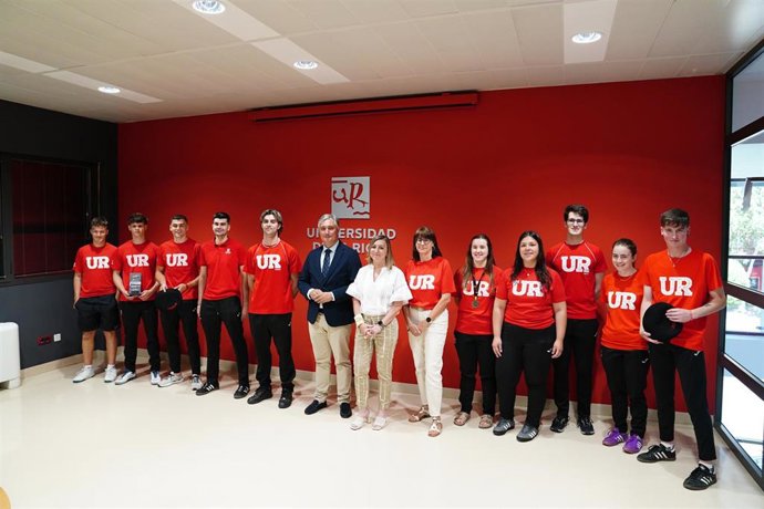 Recepción medallistas Campeonatos de España Universitarios en la UR