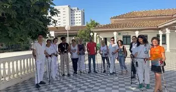 El Hospital Clínico de Málaga apuesta por la Marcha Nórdica como terapia de Rehabilitación