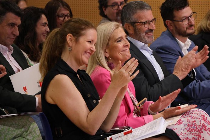 Archivo - La consejera de Familia, Juventud y Asuntos Sociales, Ana Dávila, durante la clausura de la I Semana de la Sensibilización contra la soledad, en Madrid, el 30 de mayo de 2025.