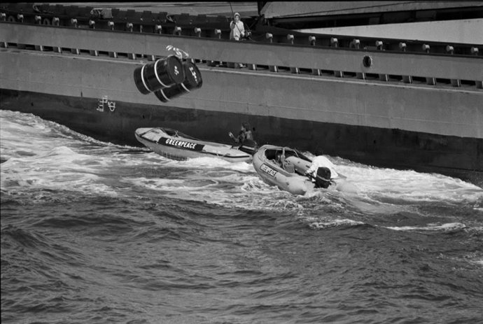Acción de Greenpeace contra residuos nucleares en 1982, arquivo