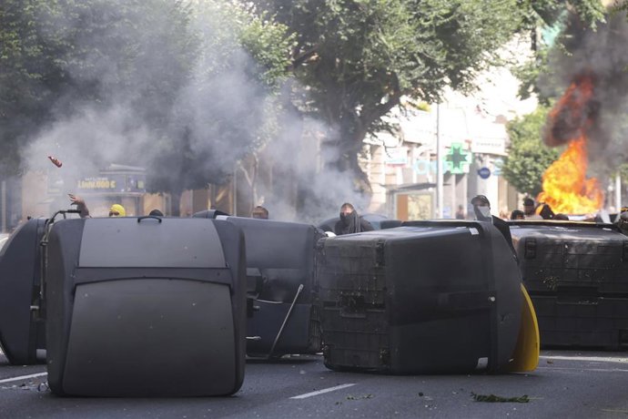 Desórdenes públicos en la huelga del metal en Cádiz el pasado 18 de junio.