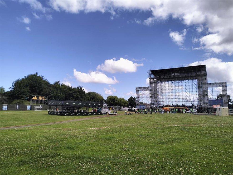 Recinto del Bilbao BBK Live en las últimas horas del montaje.
