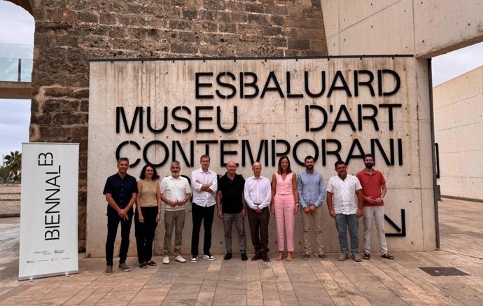 Presentación del proyecto 'Latina y Mestral', de Alberto Baraya, para la Biennal B