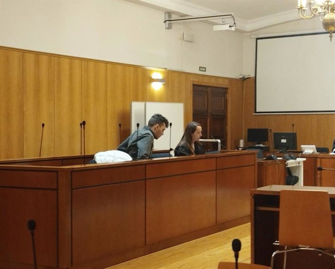 Archivo - El conductor acusado de atropellar a otro, durante el juicio.