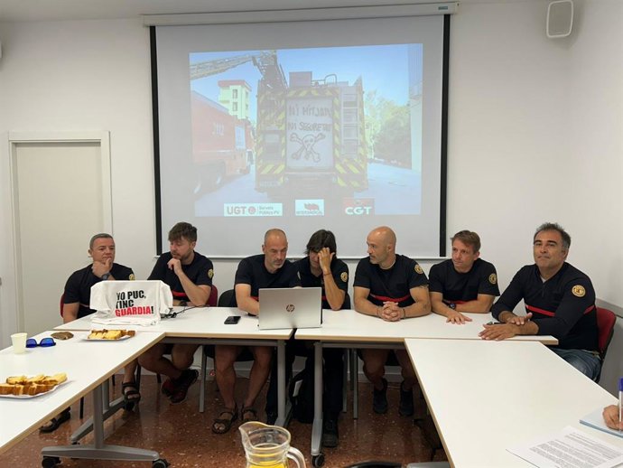 Imatge de la roda de premsa dels bombers del Consorci