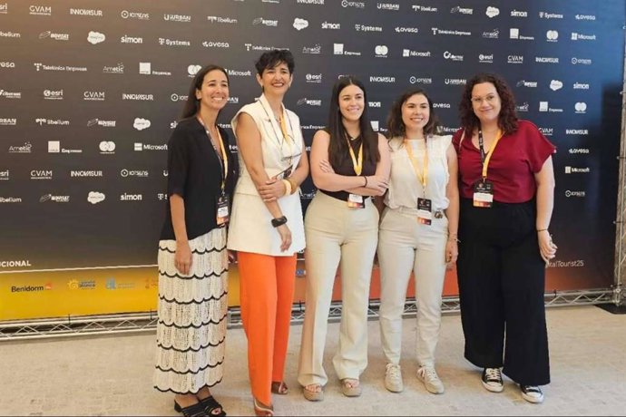 Inteligencia turística lanza Tur-ia y Smart Cube para internacionalizar la inteligencia regenerativa