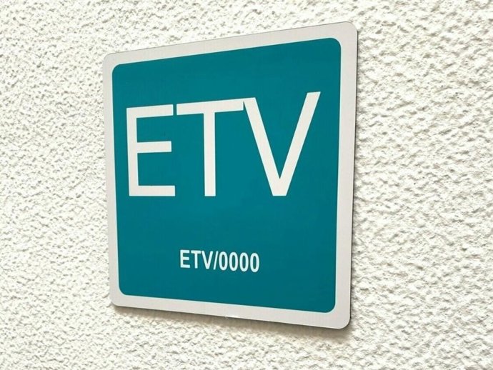 Archivo - Cartel de estancia turística vacacional (ETV).