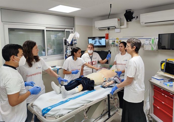 Box de críticos del nuevo centro de simulación.