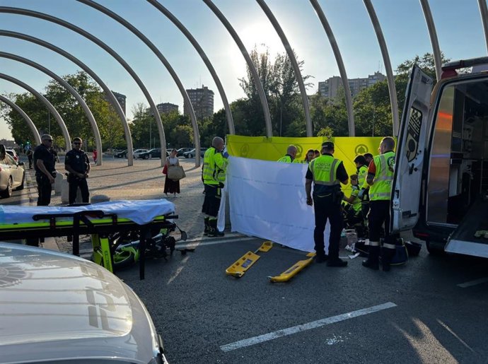 Muere Un Motorista De 24 Años En Fuencarral Tras Chocar Con Un Turismo Y Golpearse Con Un Bolardo