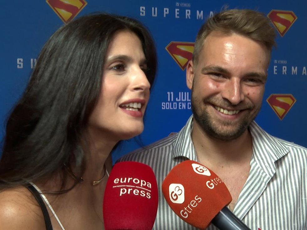 José María Almoguera y María 'La Jerezana' en el estreno de 'Superman'
