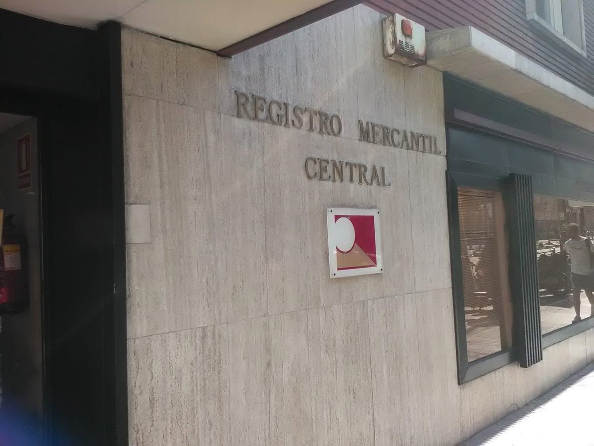 La creación de empresas baja un 4,7% interanual en Extremadura, el único descenso del país