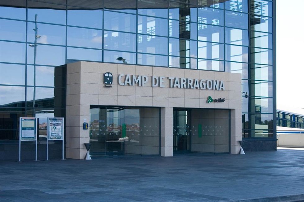 Archivo - Estación de tren Camp de Tarragona
