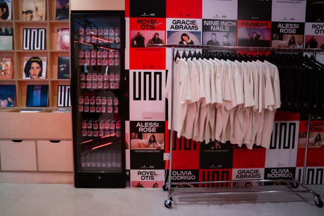 UMusic Shop