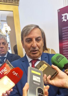 El consejero de Movilidad y Transformación Digital, José Luis Sanz Merino, en las jornadas 'Cuántica, la nueva frontera en seguridad de la información' celebradas en León.