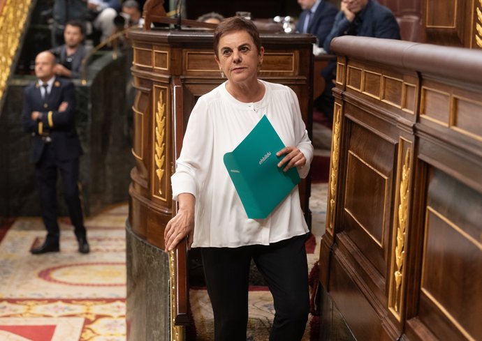 La portavoz de EH Bildu en el Congreso, Mertxe Aizpurua,  durante un pleno extraordinario, en el Congreso de los Diputados, a 9 de julio de 2025, en Madrid (España).