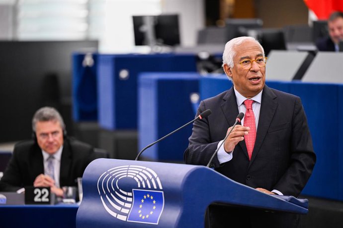 O Presidente do Conselho Europeu, António Costa, fala durante um debate na sessão plenária do Parlamento Europeu em Estrasburgo, França.
