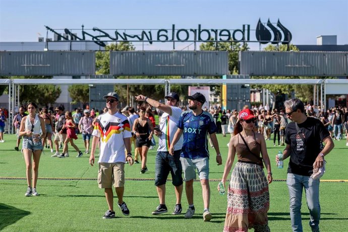 Archivo - Ambiente durante el último día del festival Mad Cool 