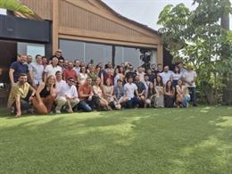 Parte del equipo de Meteored durante una celebración en 2025.