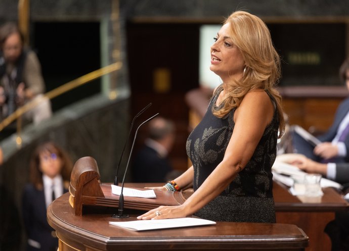 La diputada de Coalición Canaria Cristina Valido interviene durante un pleno extraordinario, en el Congreso de los Diputados, a 9 de julio de 2025, en Madrid (España).