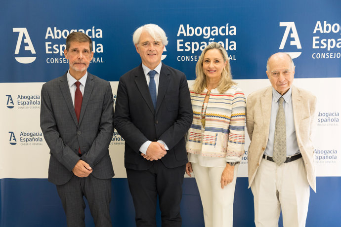 Presentación del XIX Informe del Observatorio de la Justicia Gratuita, elaborado por el Consejo General de la Abogacía Española y la Fundación Aranzadi-La Ley sobre el servicio prestado en 2024.